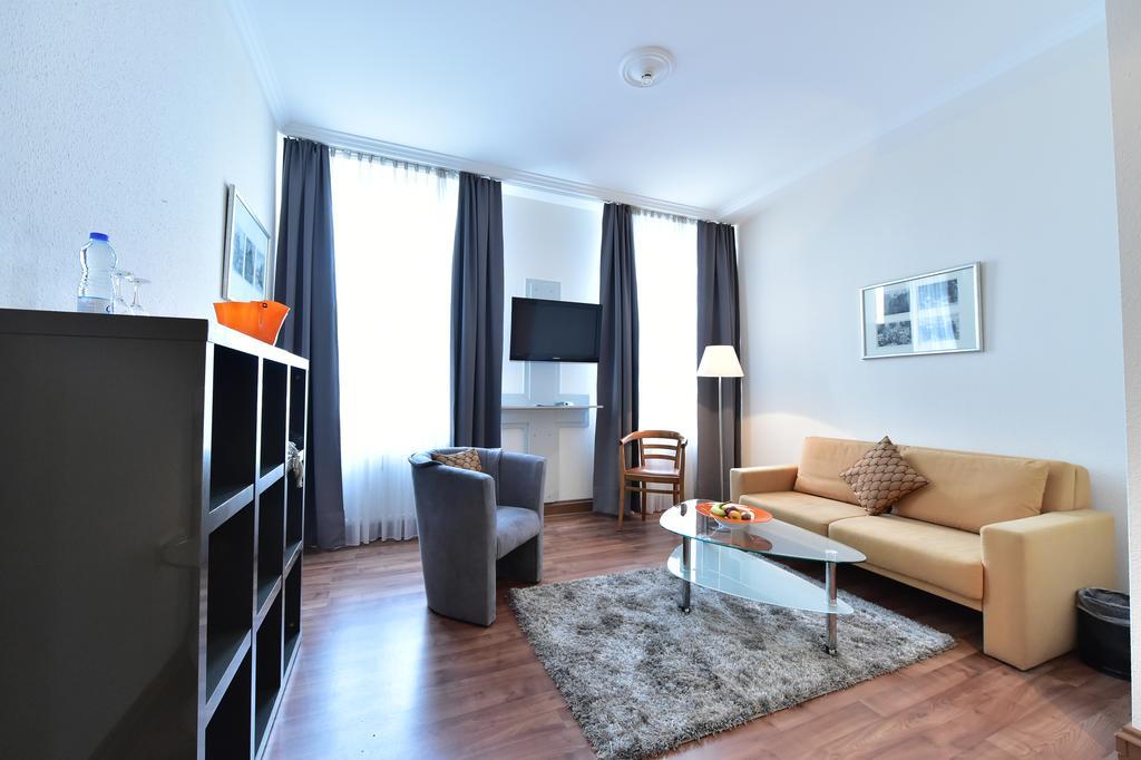 Stadt Hotel Изерлон Экстерьер фото